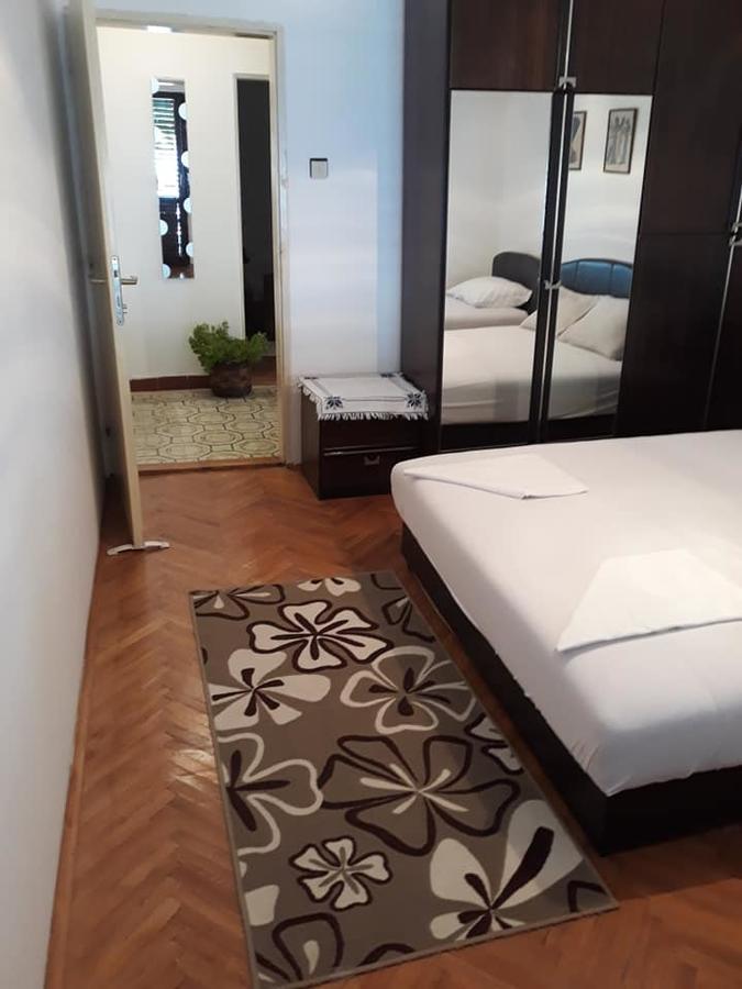 Villa Granada Улцинь Экстерьер фото